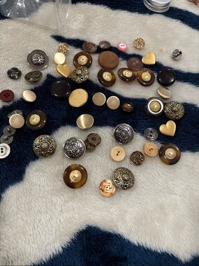 Vintage Mixed Lot Decorative Buttons